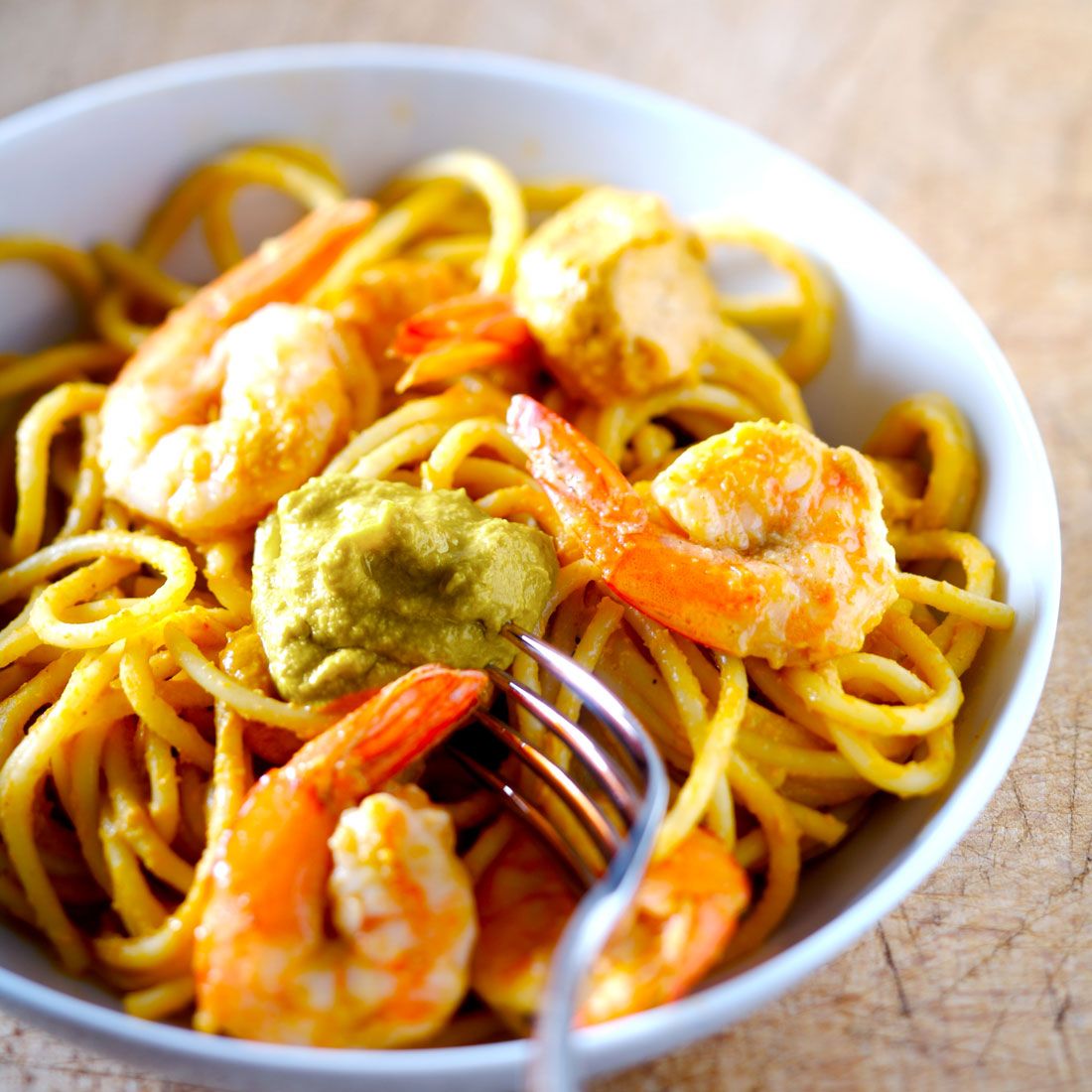 Chilimarinerte scampi på trøffelpasta